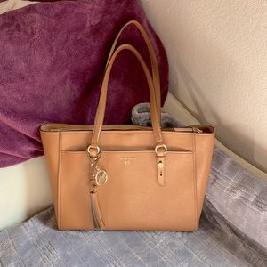 Michael Kors tote